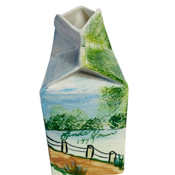 Farmhouse Amish Ceramic Milk Carton Vase VTG 1977 Horse Buggy Artist Signed - Picture 6 of 14